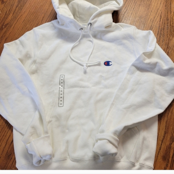 Champion Hoodie  NWT ❤️ - Picture 1 of 1
